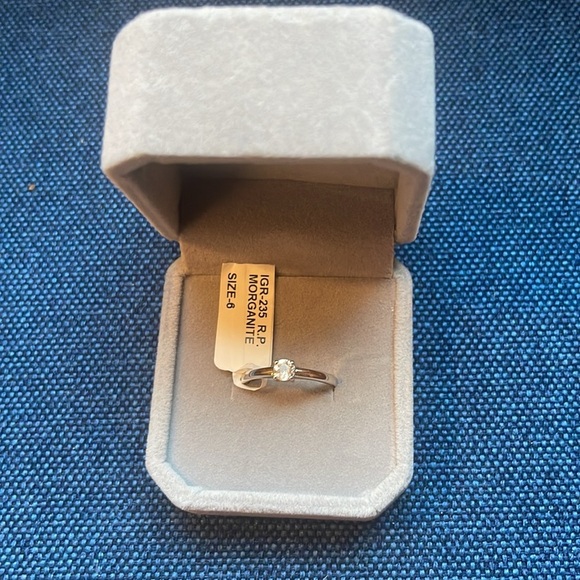 925 Sterling Silver Morganite Ring - Picture 2 of 2